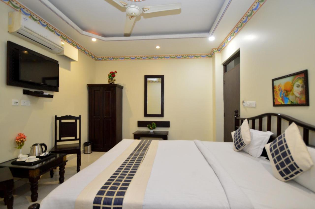 Hotel Surya Garh Джапур Экстерьер фото
