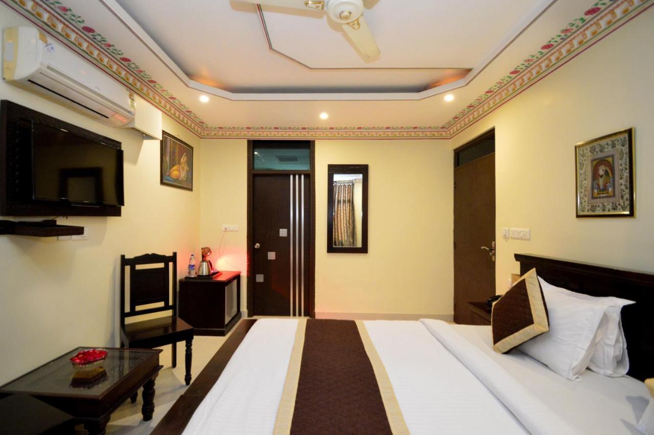 Hotel Surya Garh Джапур Экстерьер фото